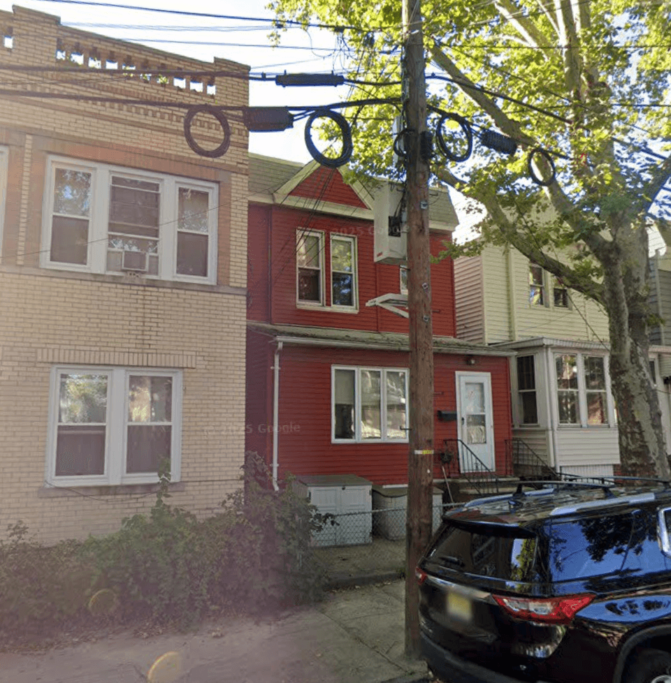 Property sold at 7 Lienau Pl